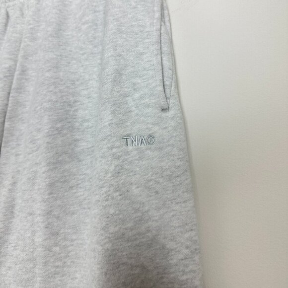 ARITZIA TNA SweatFleece Cozy Fleece Mega Fit Sweatpants in Heather Grey Size 2XS - Picture 5 of 10